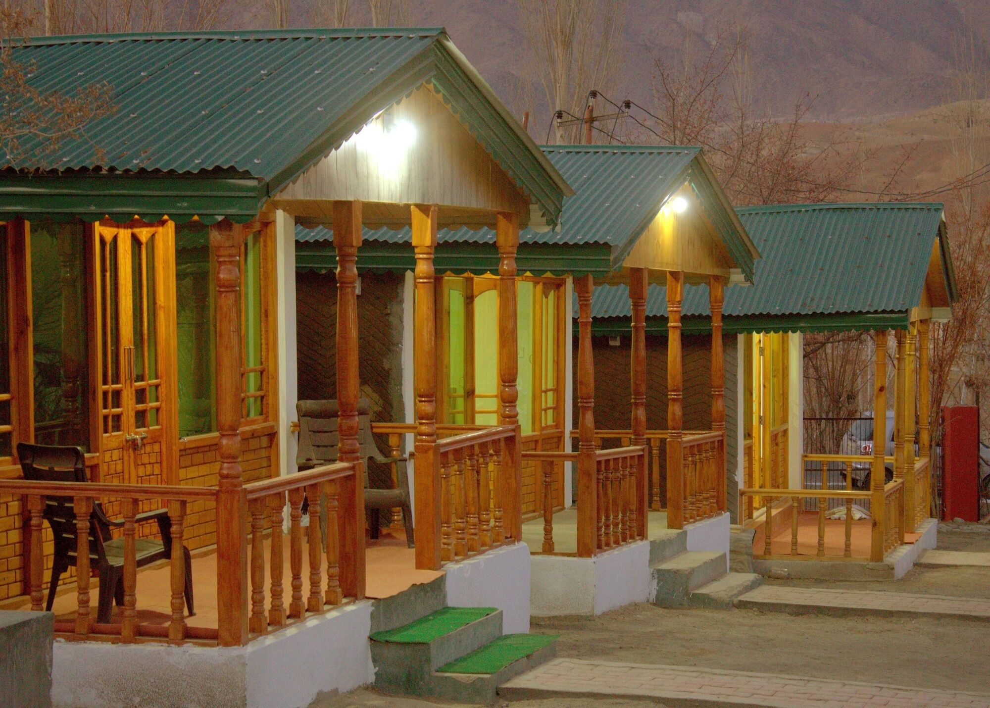 Rangyul Resort Kargil Buitenkant foto